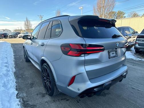 2025 BMW X5 M Base