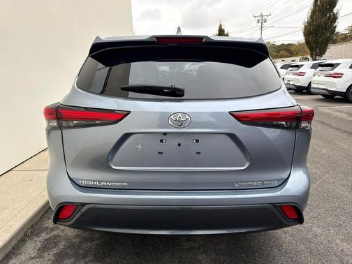 2023 Toyota Highlander Limited