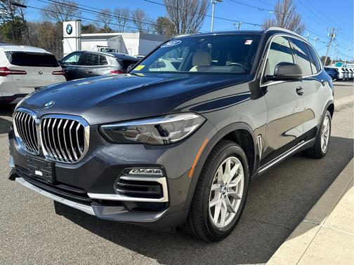 Dark Graphite Metallic 2021 BMW X5 xDrive40i
