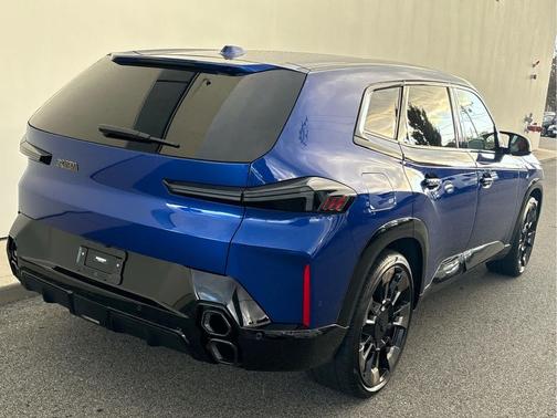 2023 BMW XM Sports Activity Vehicle