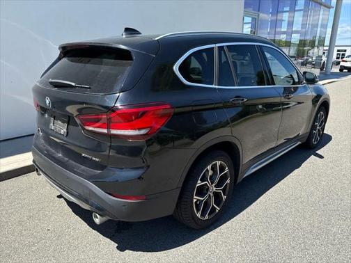 2021 BMW X1 xDrive28i