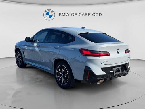Brooklyn Grey Metallic 2024 BMW X4 xDrive30i