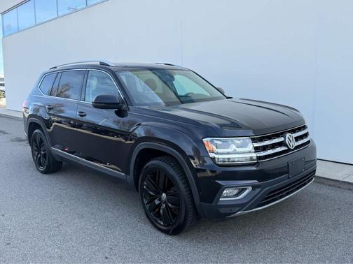 2018 Volkswagen Atlas 3.6L SEL Premium