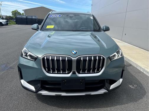 Cape York Green Metallic 2026 BMW X1 xDrive28i