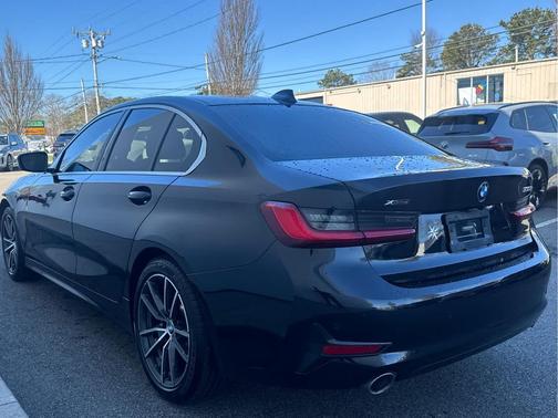 Black Sapphire Metallic 2021 BMW 330 xDrive