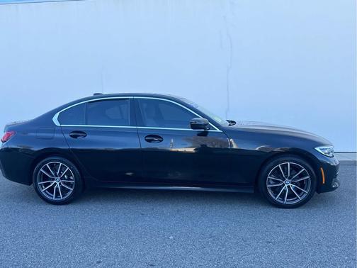 Black Sapphire Metallic 2021 BMW 330 xDrive