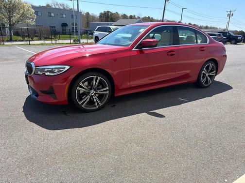 Melbourne Red Metallic 2021 BMW 330 xDrive