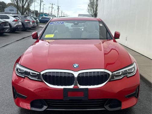 Melbourne Red Metallic 2021 BMW 330 xDrive