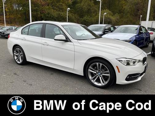 Alpine White 2018 BMW 330 xDrive