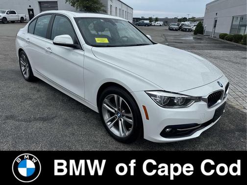 Alpine White 2018 BMW 330 xDrive