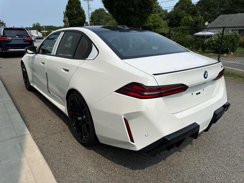 2026 BMW M5 Base