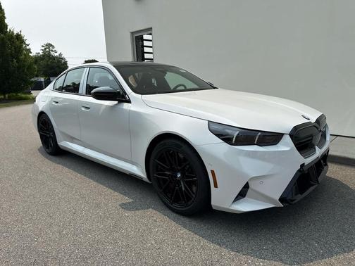 2026 BMW M5 Base
