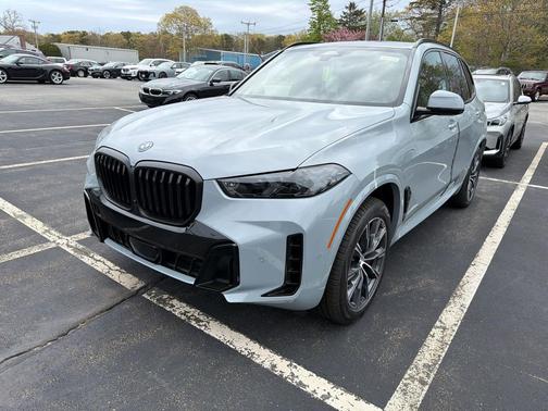 Brooklyn Grey Metallic 2026 BMW X5 PHEV xDrive50e