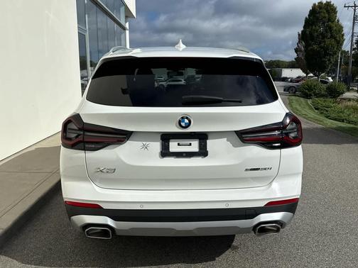 2023 BMW X3 sDrive30i