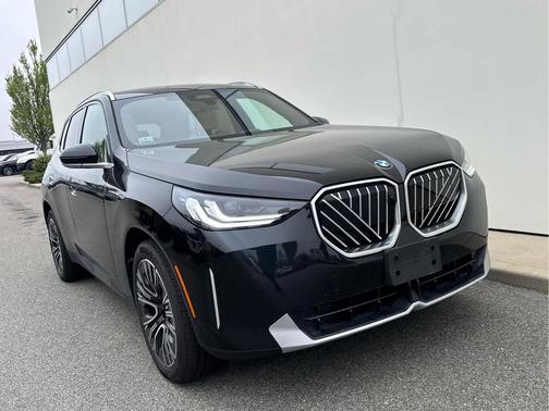 Black Sapphire Metallic 2025 BMW X3 30 xDrive