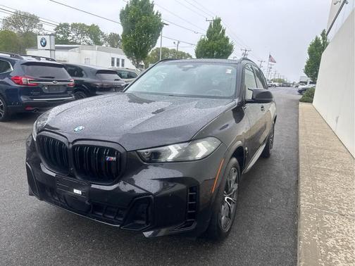 Black Sapphire Metallic 2024 BMW X5 M60i
