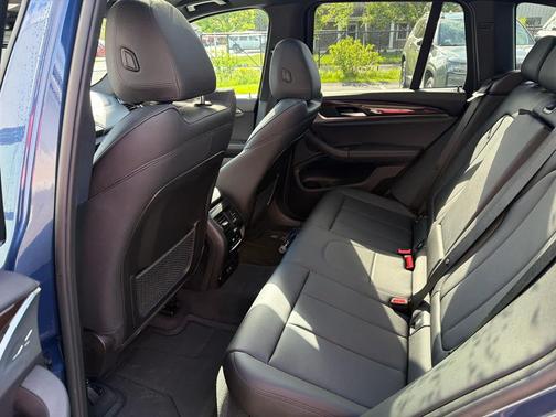 Phytonic Blue Metallic 2021 BMW X3 xDrive30i