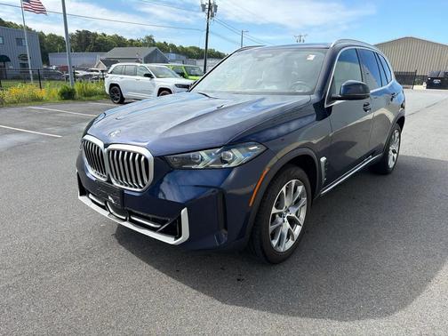 Tanzanite Blue II Metallic 2024 BMW X5 xDrive40i