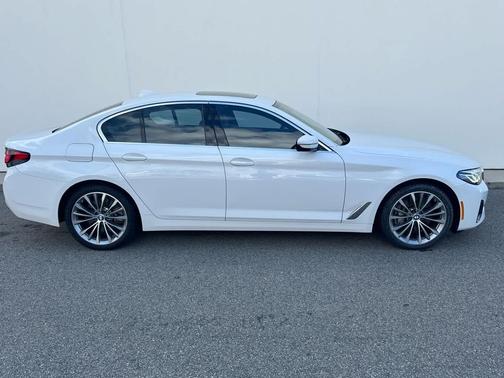 2023 BMW 540 i xDrive