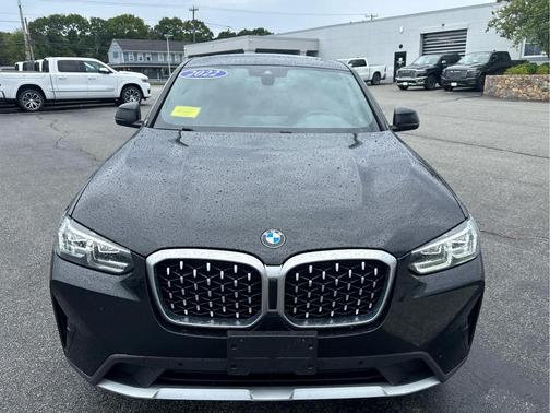 Black Sapphire Metallic 2022 BMW X4 xDrive30i