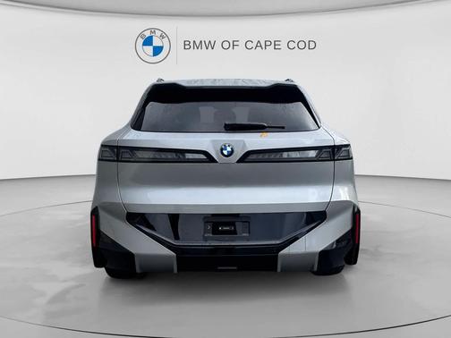 Space Silver Metallic 2027 BMW X5 40 xDrive