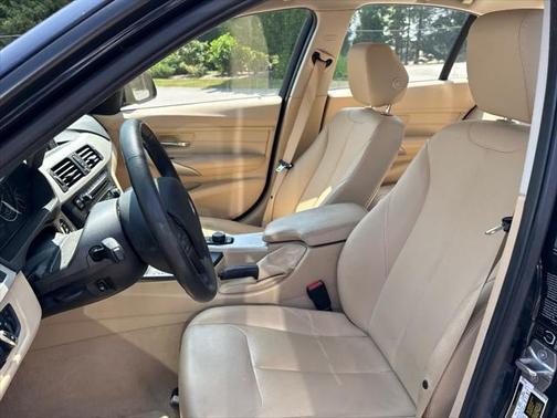 2015 BMW 320 i
