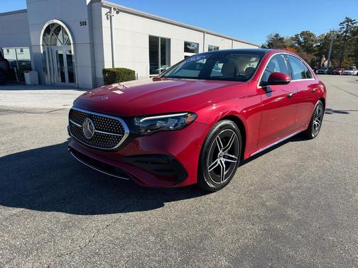MANUFAKTUR Patagonia Red Metallic 2026 Mercedes-Benz E-Class E 350