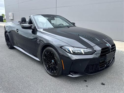 Black Sapphire Metallic 2026 BMW M4 Competition xDrive