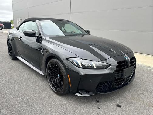 Black Sapphire Metallic 2026 BMW M4 Competition xDrive