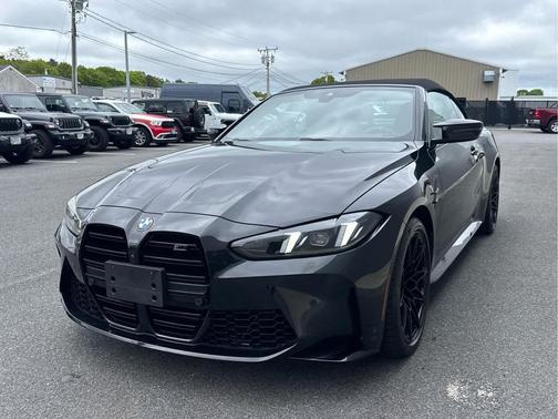 Black Sapphire Metallic 2026 BMW M4 Competition xDrive