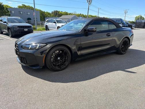 Black Sapphire Metallic 2026 BMW M4 Competition xDrive