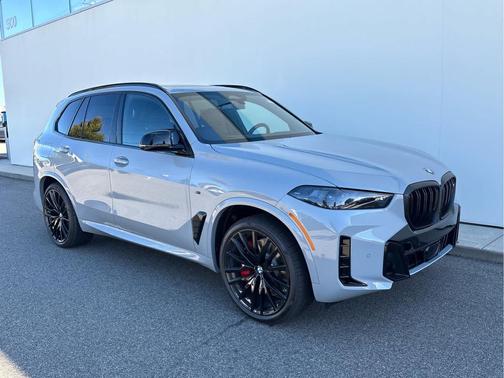 2026 BMW X5 M60i