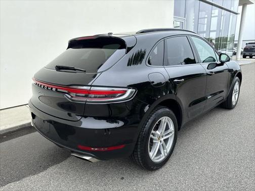 2021 Porsche Macan Base