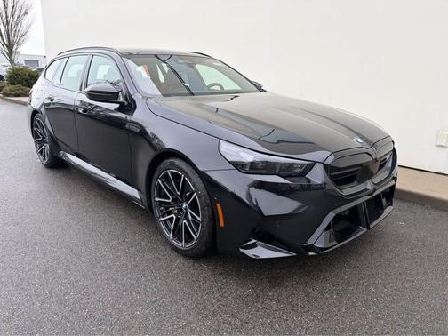 Black Sapphire Metallic 2026 BMW M5 Base