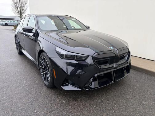 Black Sapphire Metallic 2026 BMW M5 Base