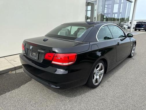 2009 BMW 328 328i
