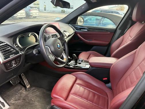 Black Sapphire Metallic 2019 BMW X4 xDrive30i