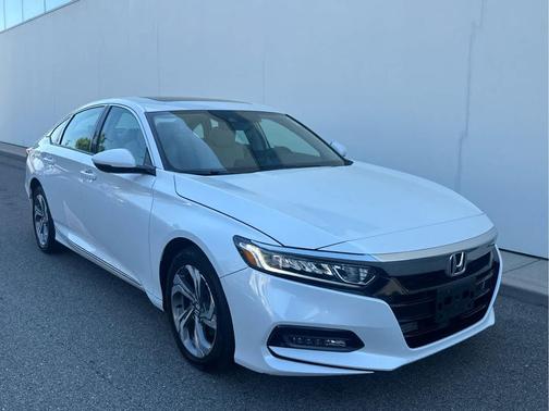 Platinum White Pearl 2020 Honda Accord EX-L 1.5T