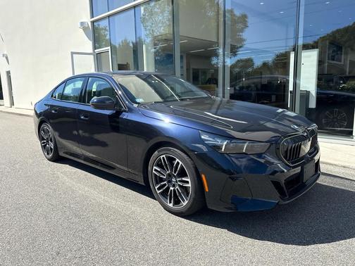 2024 BMW 530 i xDrive