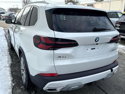 2026 BMW X5 PHEV xDrive50e