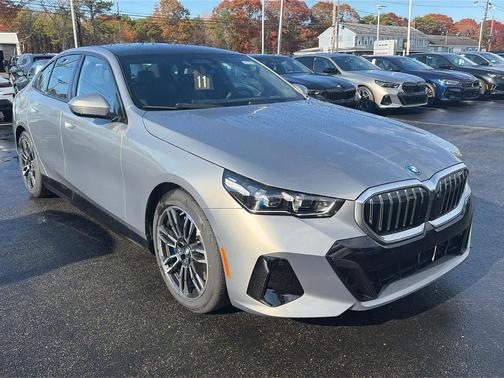 2026 BMW 550e xDrive