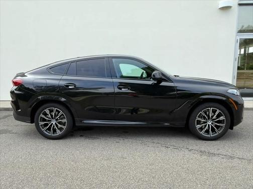 2025 BMW X6 xDrive40i