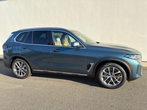 2026 BMW X5 PHEV xDrive50e