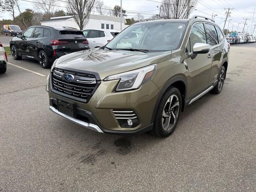 Autumn Green Metallic 2023 Subaru Forester Touring