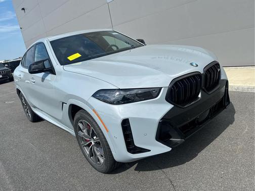 Brooklyn Grey Metallic 2027 BMW X6 M60i