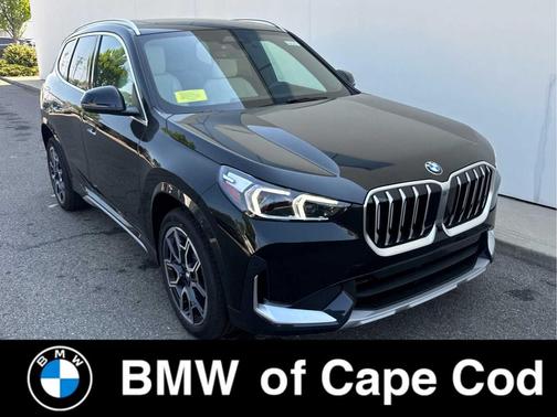 Black Sapphire Metallic 2026 BMW X1 xDrive28i