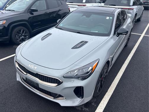 2022 Kia Stinger GT2