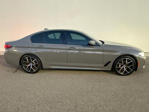 2022 BMW 540 i xDrive