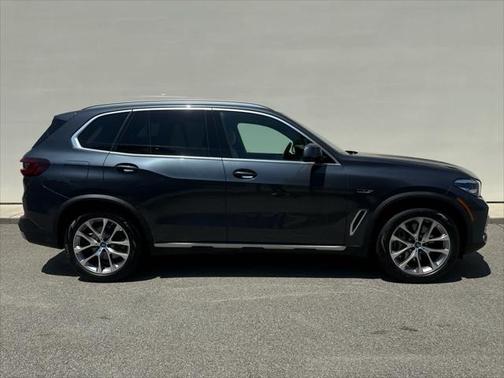 2022 BMW X5 PHEV xDrive45e
