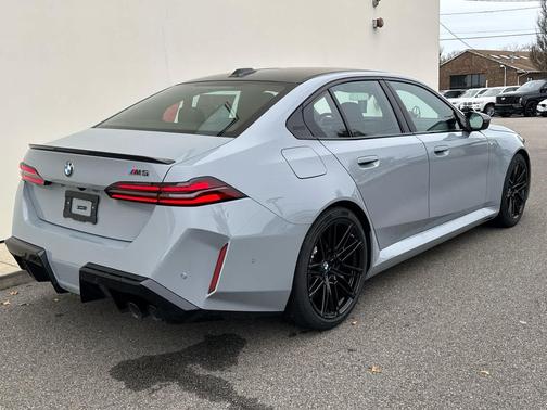Brooklyn Grey Metallic 2026 BMW M5 Base